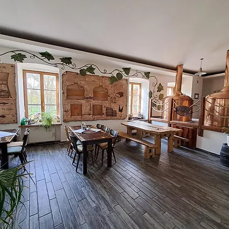 Apartment Pivovar A Grasel *