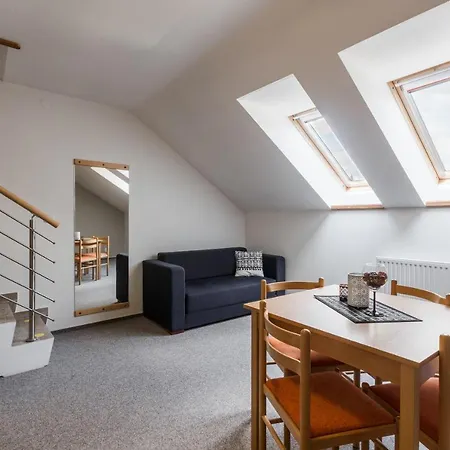 Pivovar A Grasel Apartment *