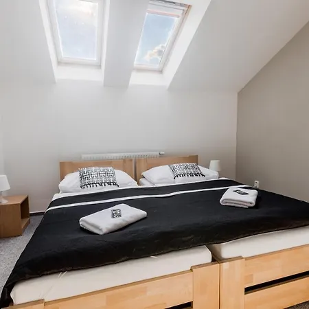Pivovar A Grasel Apartment *